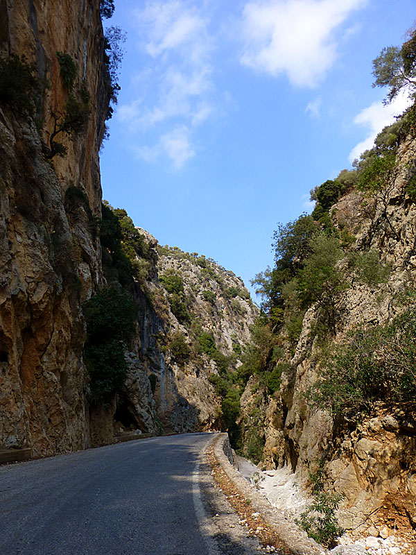 Therisos_Gorge